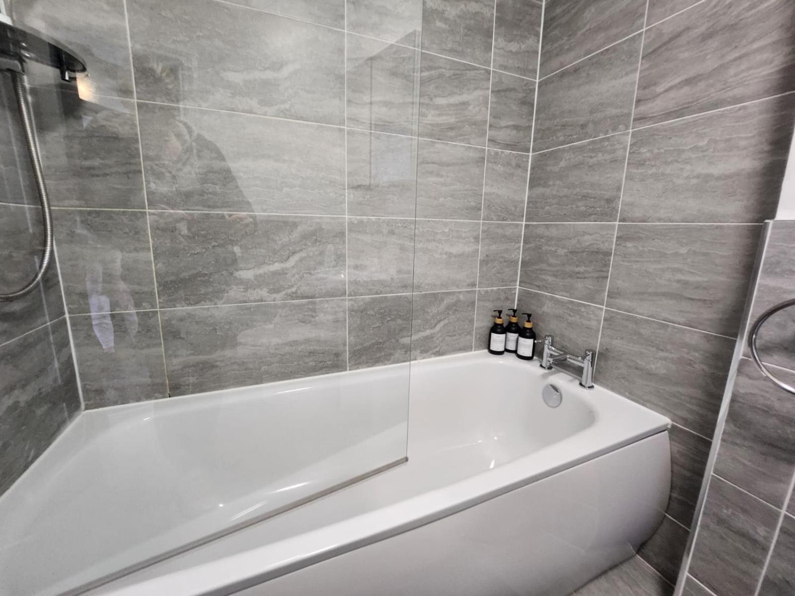 Bright & Stylish Apartment Dundee Dış mekan fotoğraf
